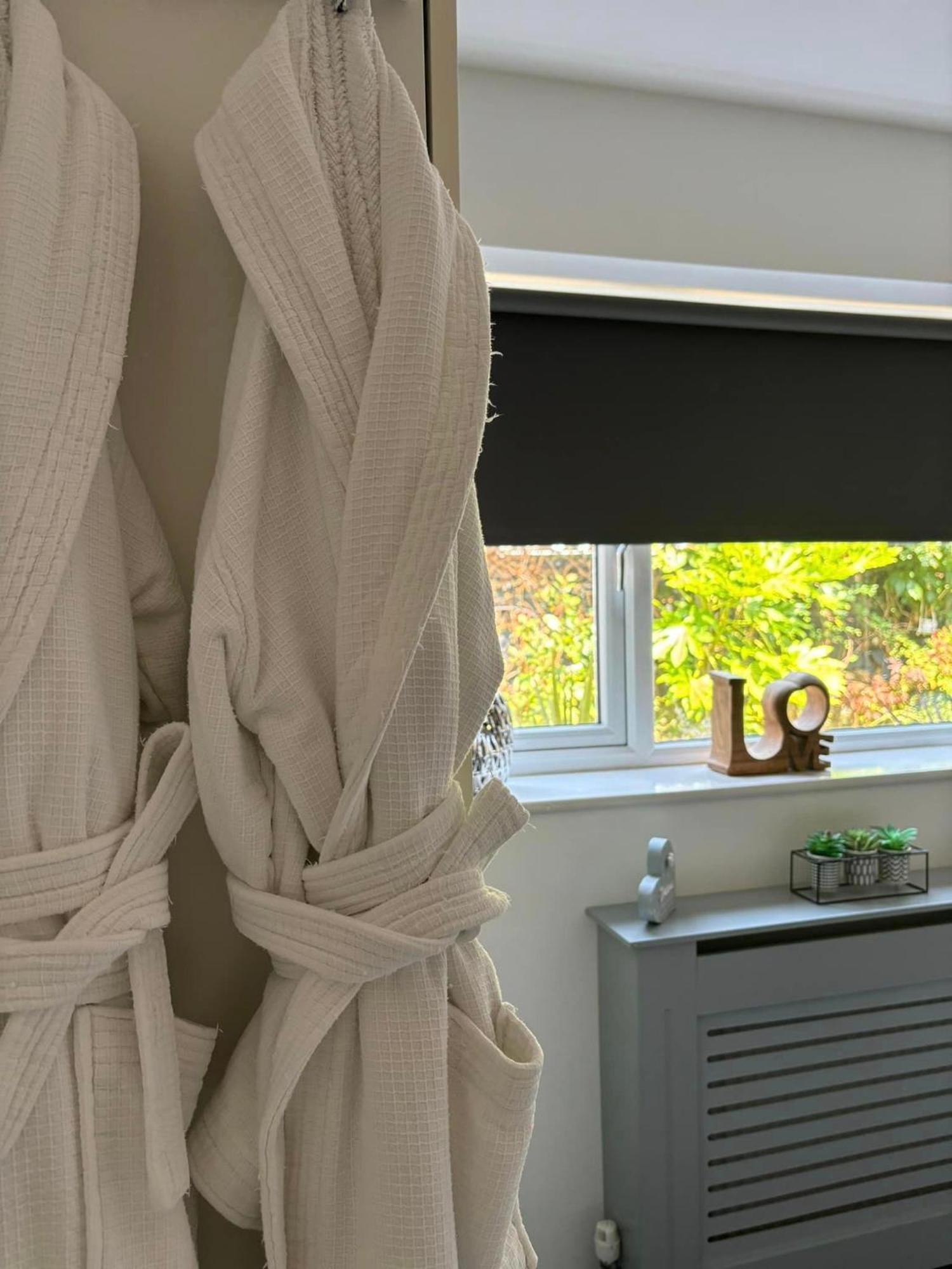 Apartament Secret Gem 1 Bed Garden Flat Private Luxury Hot Tub Bournemouth Zewnętrze zdjęcie