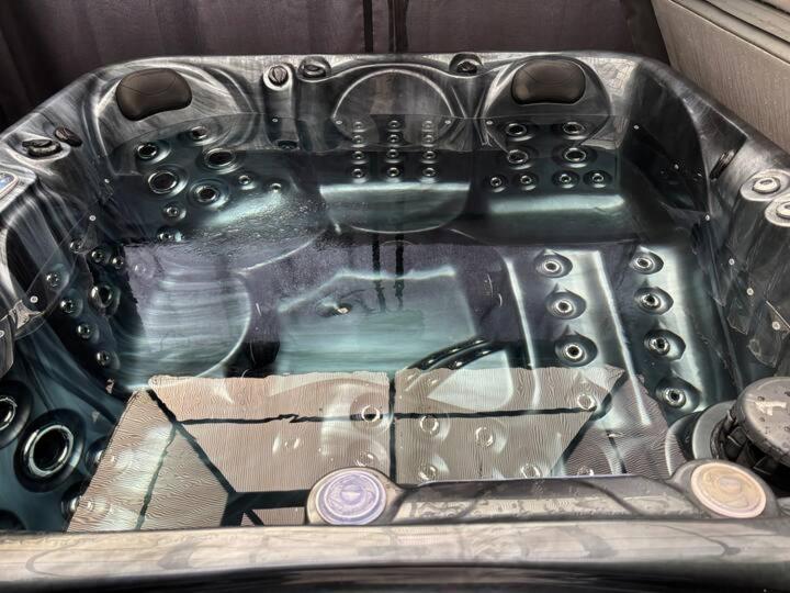 Apartament Secret Gem 1 Bed Garden Flat Private Luxury Hot Tub Bournemouth Zewnętrze zdjęcie